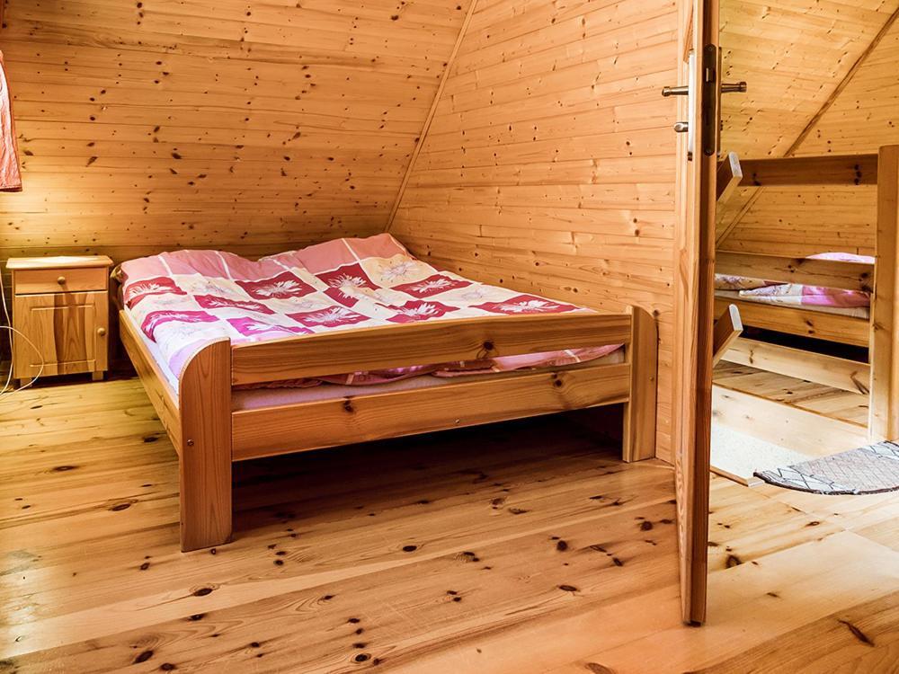 U Sylwi Domki Drewniane Trzęsacz Exterior foto